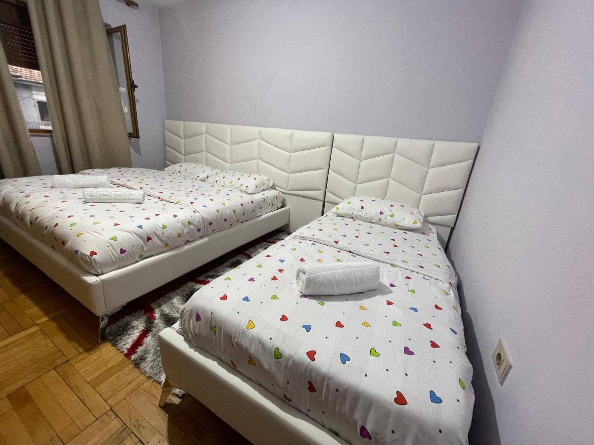 Main Square Tirana Apartment Esterno foto